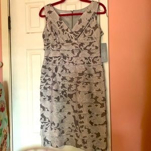 Beautiful shiny London Times dress 4p